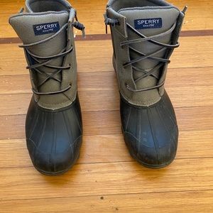 Sperry rain boots